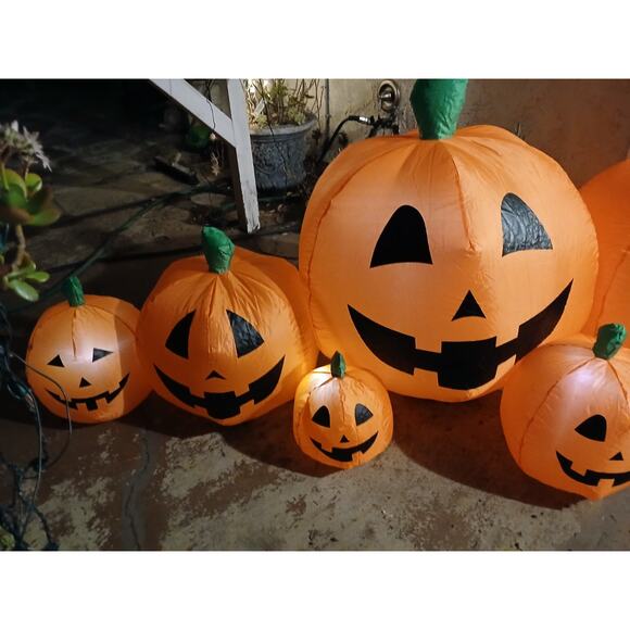 Inflatable LIGHTED Large 8' PUMPKIN PATCH Air blown Yard Outdoor Indoor Party - Picture 4 of 15